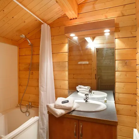 Residence Nemea Les Chalets Du Bois De Champelle Morillon Exterior photo