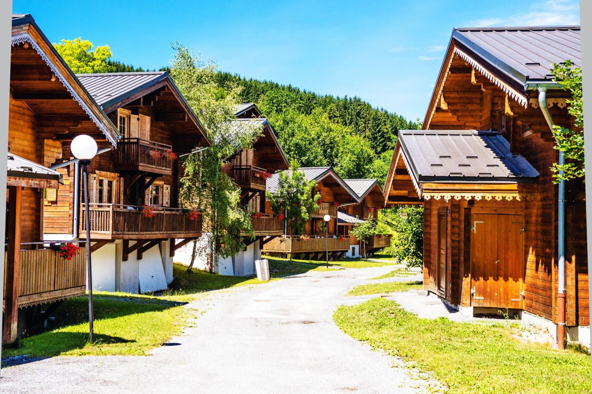 Nemea Les Du Bois De Champelle Holiday park *